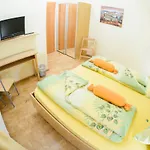 Gaestehaus Haiminger 3*