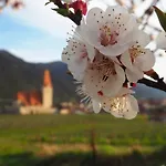 Schmelz 3* Weißenkirchen in der Wachau
