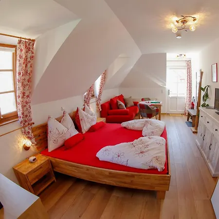 Gaestehaus Haiminger Ehemalig Schmelz