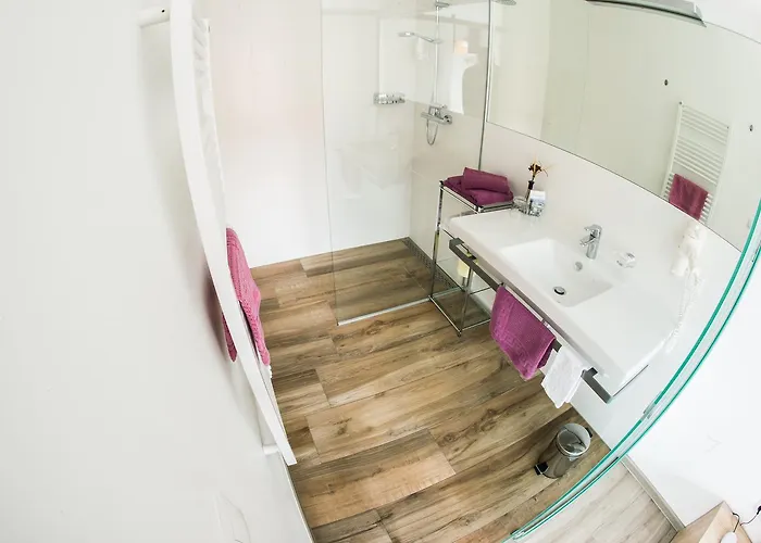 Gaestehaus Haiminger Ehemalig Schmelz